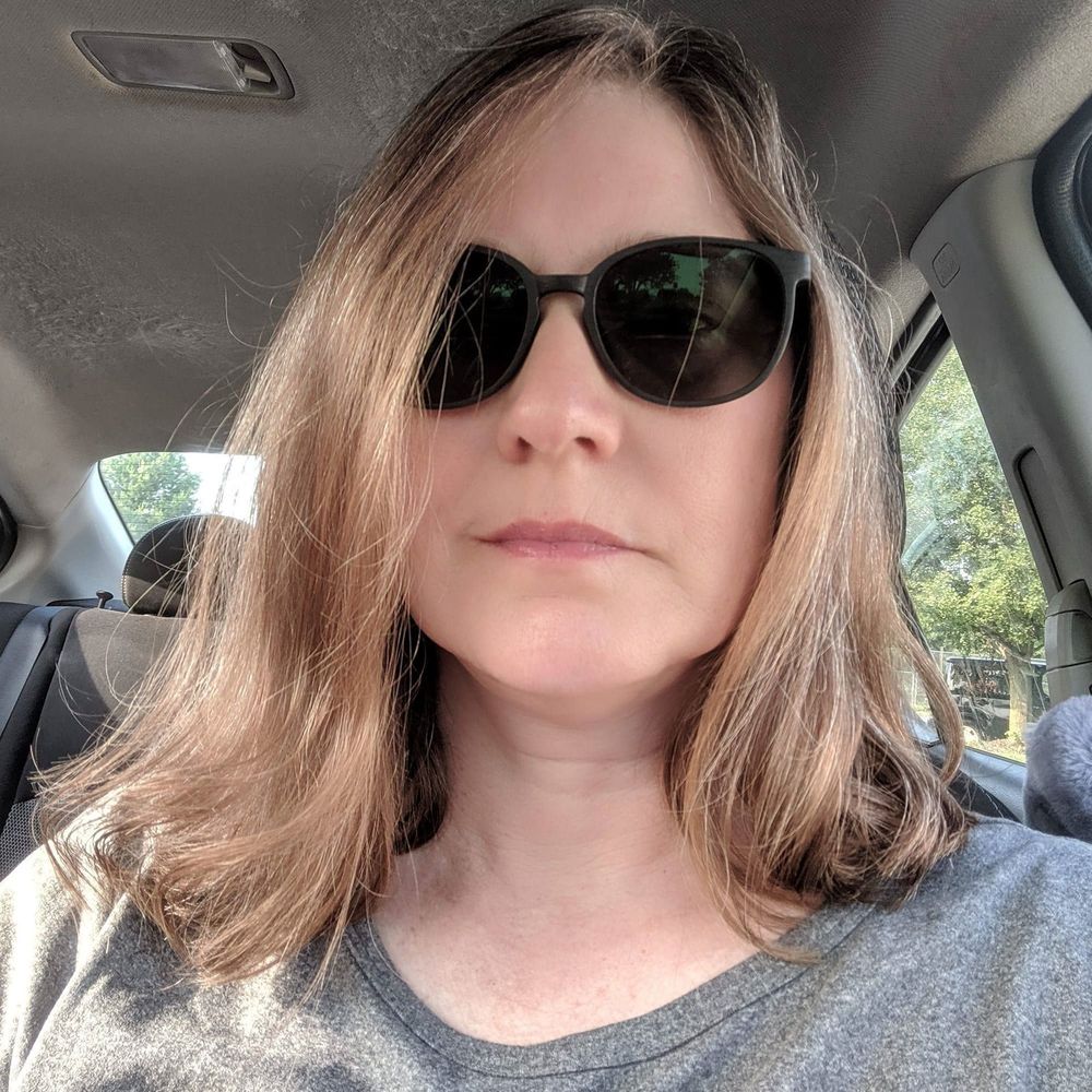 Meet your Posher, Laurie